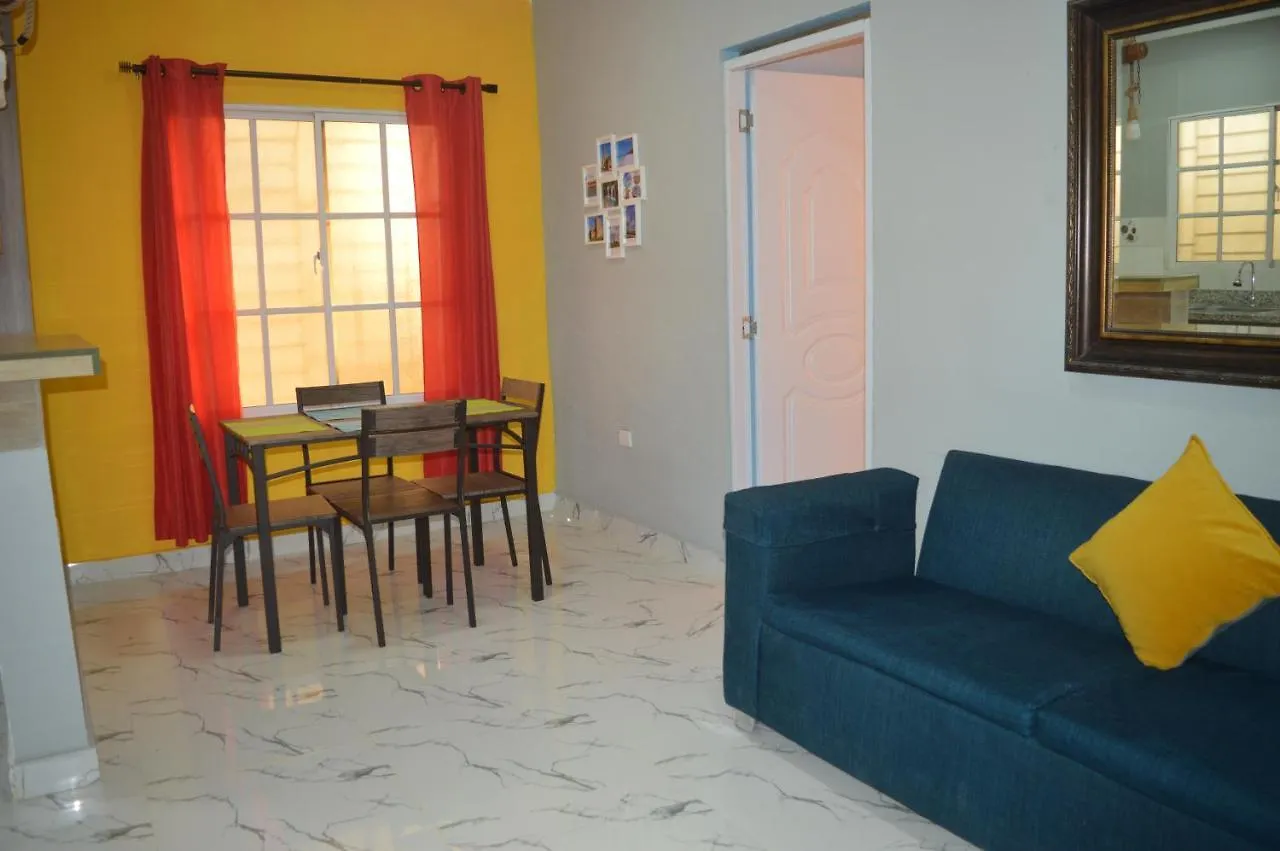 Apartment Apartamento Amueblado Caribe: Convenient Airport Retreat Santo Domingo