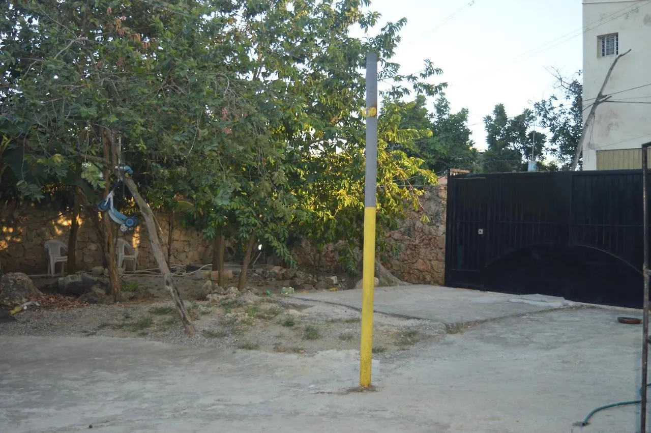 Apartamento Amueblado Caribe: Convenient Airport Retreat Santo Domingo Apartment