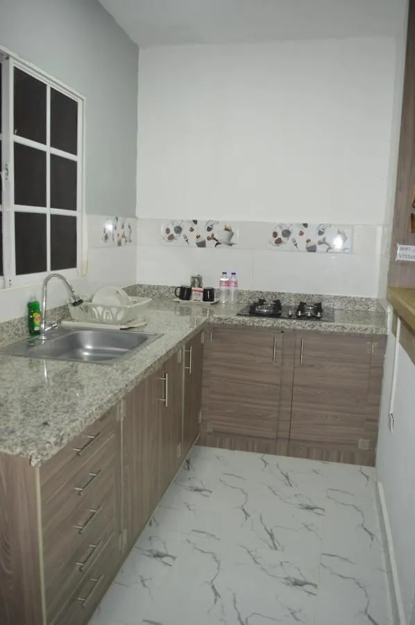 Apartamento Amueblado Caribe: Convenient Airport Retreat Santo Domingo